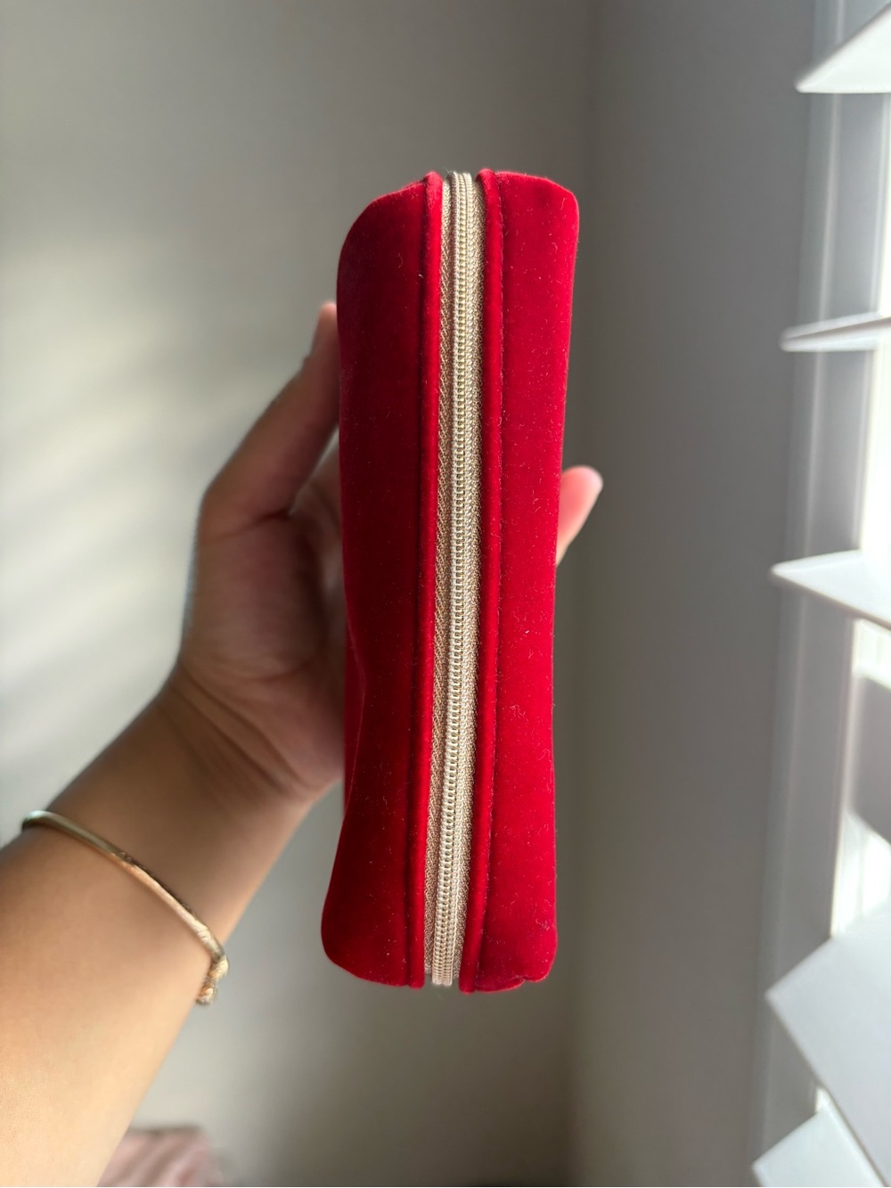CHANEL Red Velvet Cosmetic Pouch with a Subtle Logo - Picture 4 of 8